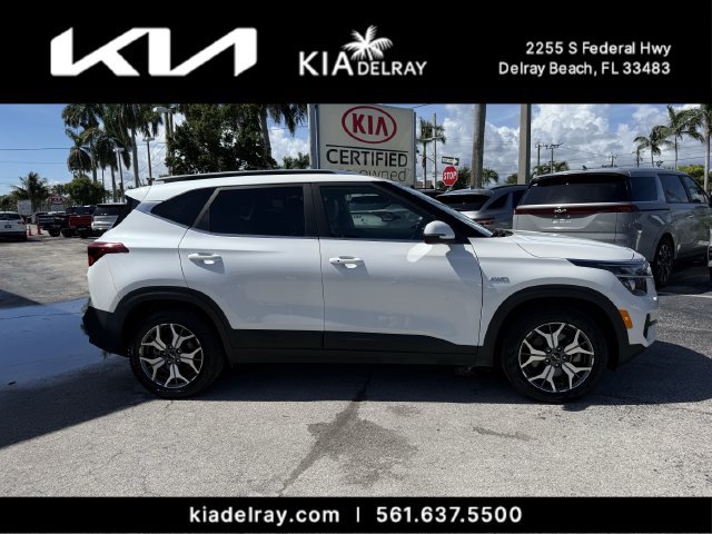 Certified 2023 Kia Seltos EX AWD/4WD image 2