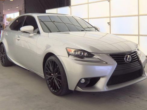 Used 2015 Lexus IS 250 AWD w/ Navigation System Package image 11