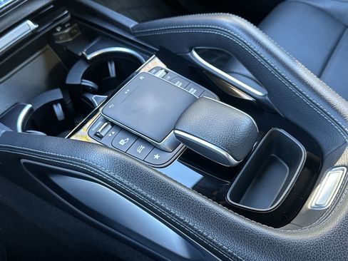 Used 2022 Mercedes-Benz GLE 350 4MATIC image 58