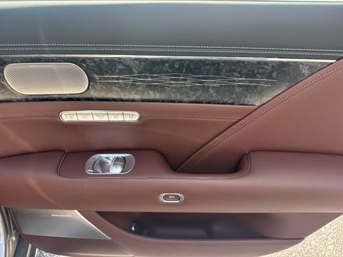 Used 2025 Genesis G90 3.5T AWD/4WD image 16