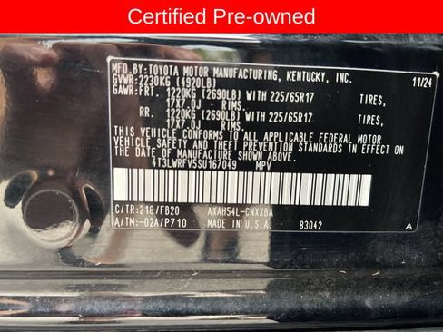 Certified 2025 Toyota RAV4 LE AWD/4WD image 31