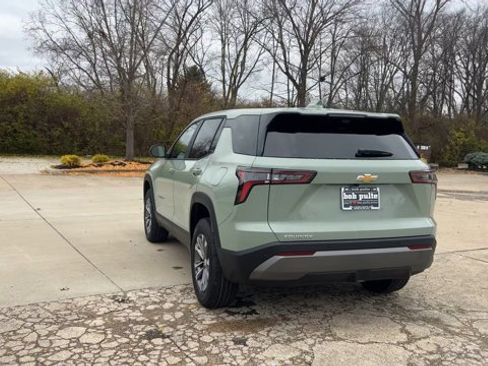 New 2026 Chevrolet Equinox LT w/ Safety and Technology Package image 7