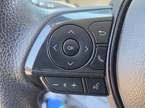 Used 2024 Toyota Corolla LE FWD image 24