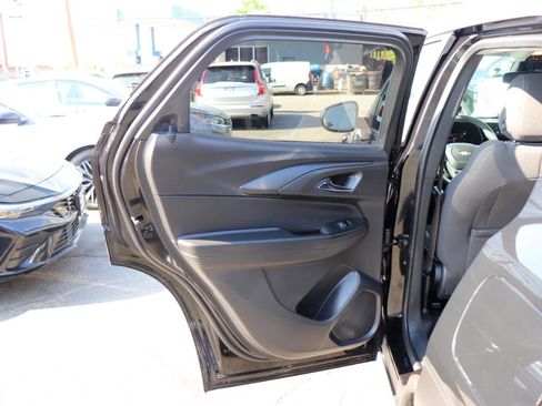 Used 2025 Chevrolet TrailBlazer LT image 22
