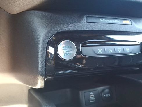 Certified 2024 Ford Escape ST-Line w/ Tech Pack #1 AWD/4WD image 25