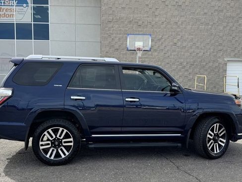 Used 2022 Toyota 4Runner Limited image 5