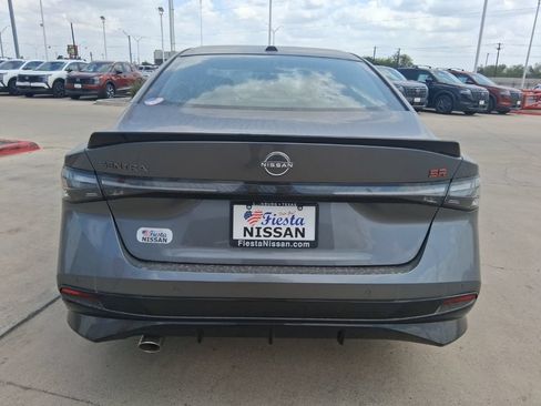 New 2026 Nissan Sentra SR w/ SR Premium Package FWD image 6