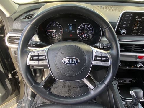 Used 2020 Kia Telluride S w/ S 8 Passenger Seating Package image 23