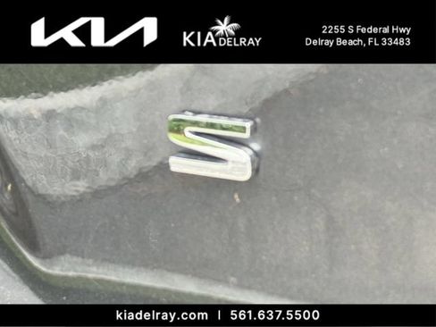 Certified 2021 Kia Sorento S w/ Panoramic Sunroof Package FWD image 9