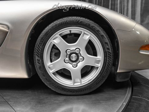 Used 1999 Chevrolet Corvette Coupe w/ Lighting Pkg RWD image 39