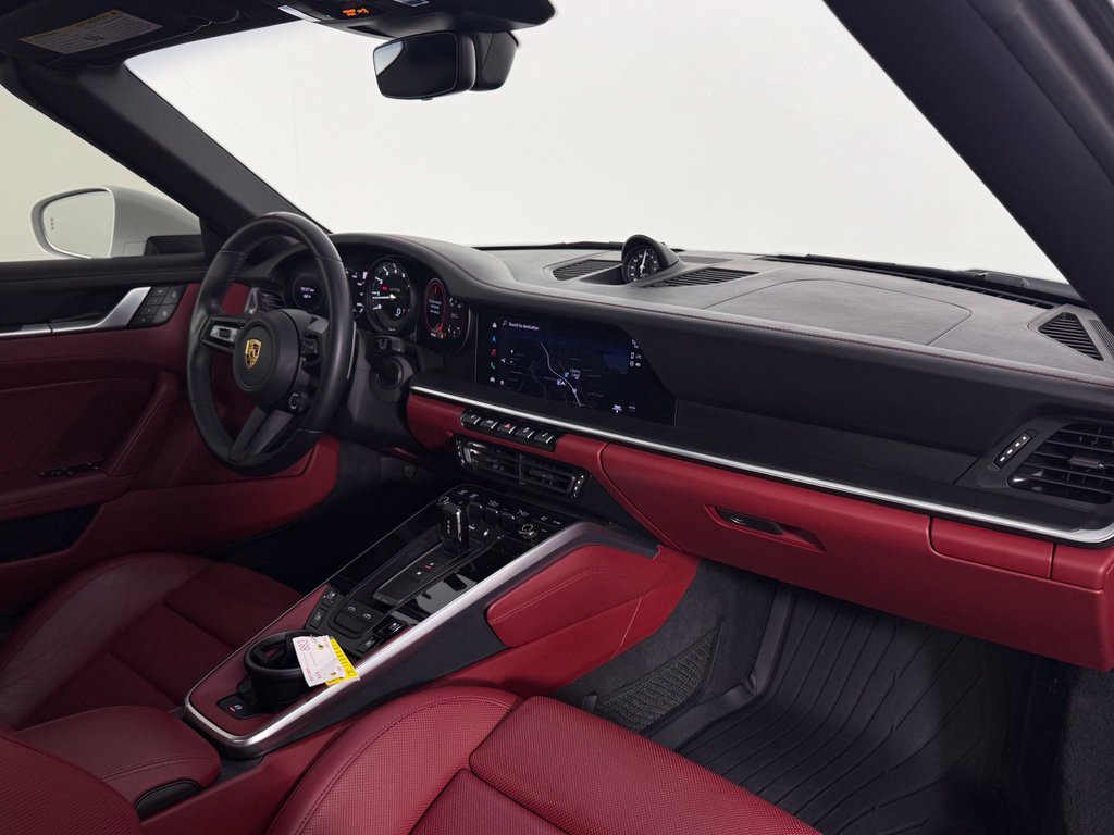 Certified 2022 Porsche 911 Targa 4 GTS AWD/4WD image 21