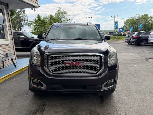 Used 2015 GMC Yukon XL Denali w/ Touring Package AWD/4WD image 8