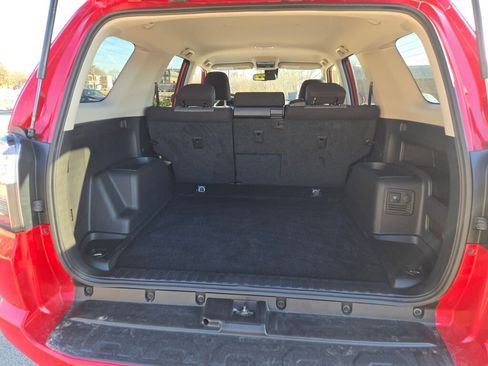 Used 2024 Toyota 4Runner SR5 image 17