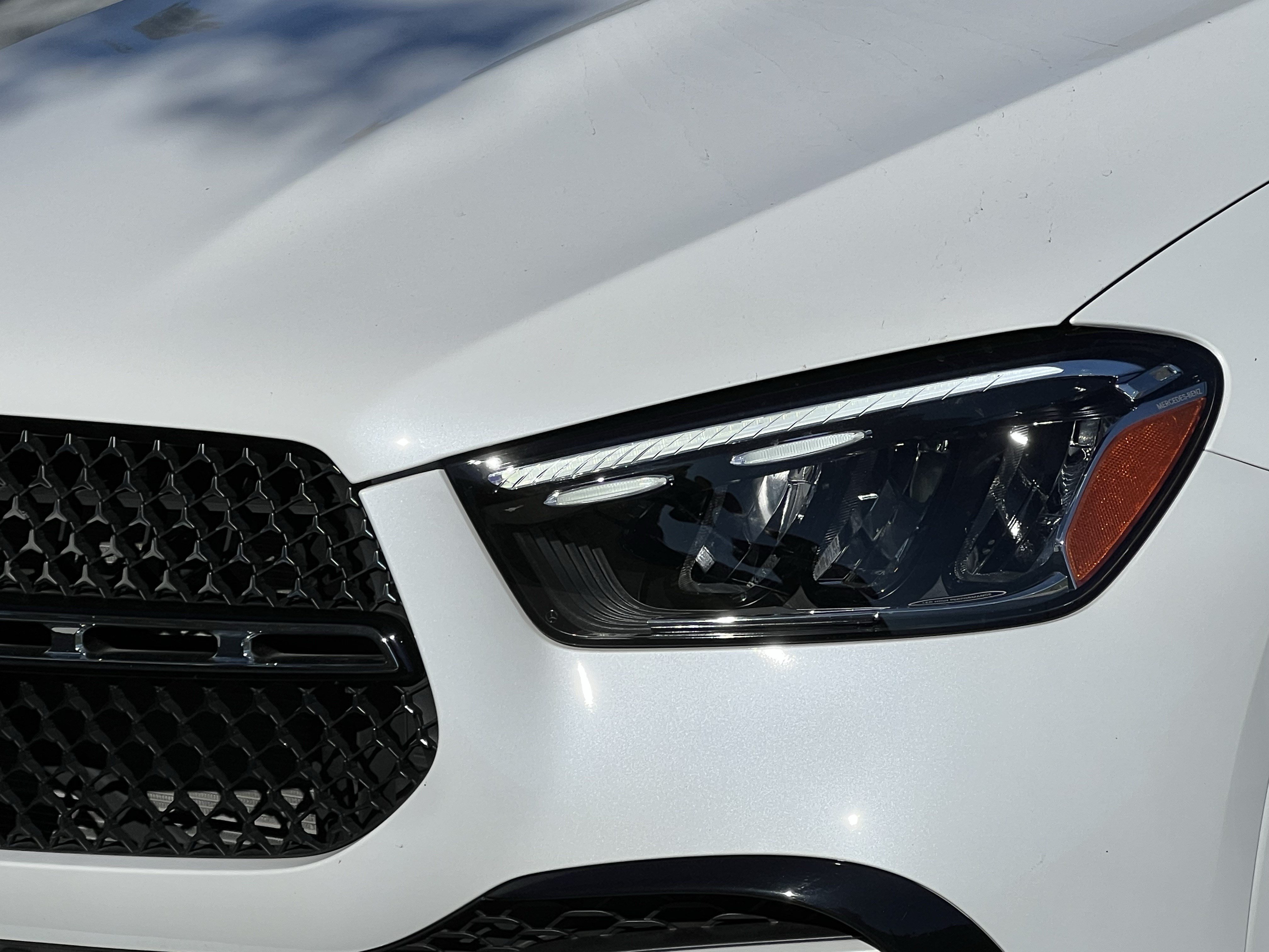 Used 2025 Mercedes-Benz GLE 450 4MATIC w/ AMG Line Exterior image 7