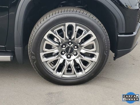 Used 2026 GMC Sierra 1500 Denali Ultimate image 2