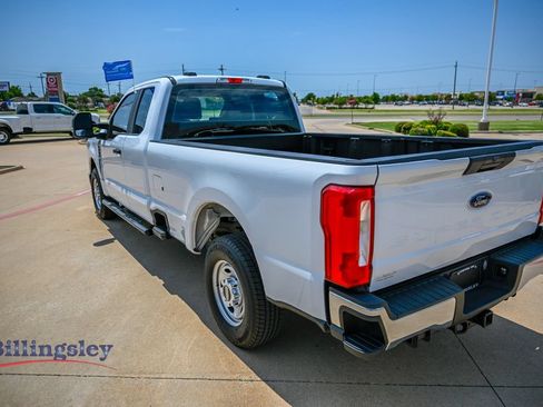 Certified 2023 Ford F350 XL w/ XL Chrome Package RWD image 5