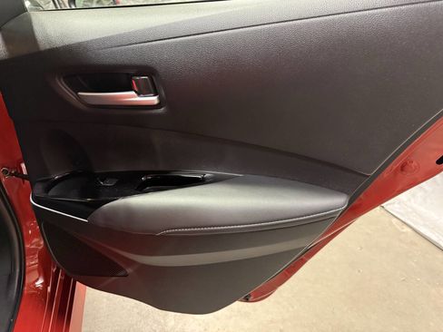 Used 2019 Toyota Corolla SE image 14