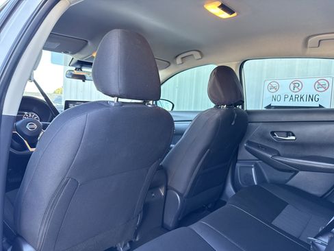 Used 2023 Nissan Sentra SV image 25