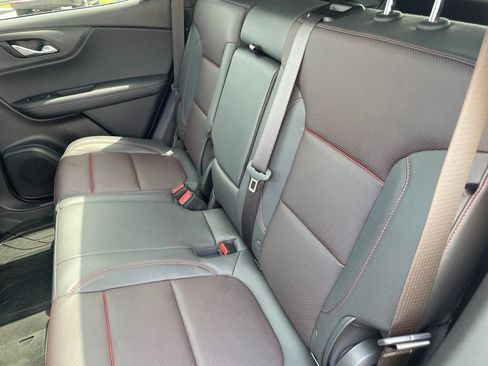 Used 2025 Chevrolet Blazer RS w/ Enhanced Convenience Package AWD/4WD image 32