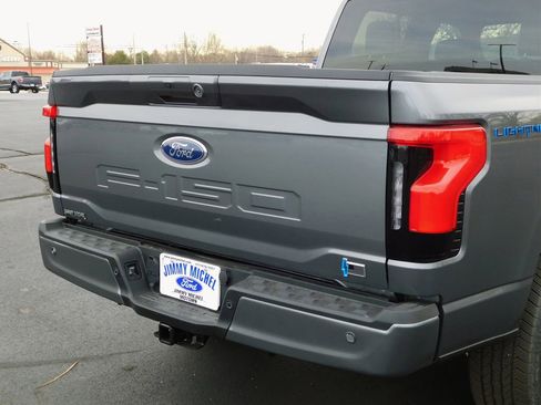 New 2023 Ford F150 Lightning XLT w/ Equipment Group 312A High image 31