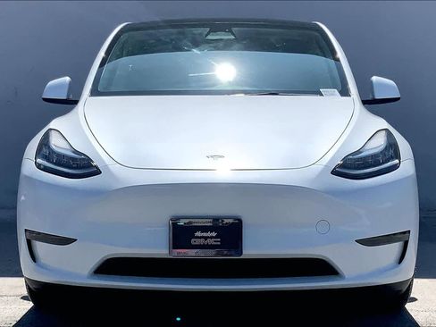 Used 2023 Tesla Model Y Long Range AWD/4WD image 6