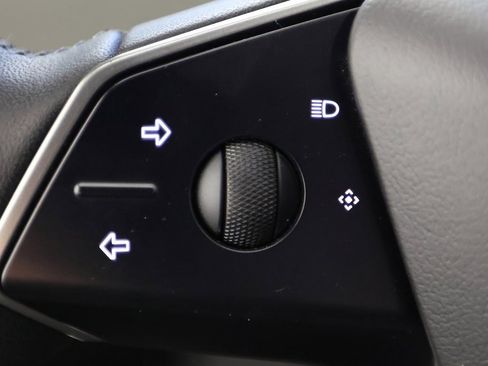 Used 2025 Tesla Cybertruck AWD Crew Cab image 20