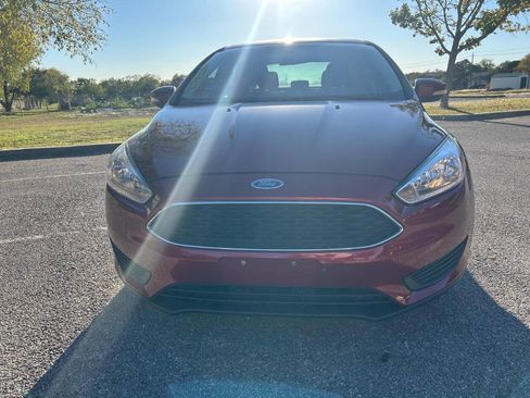Used 2016 Ford Focus SE image 8