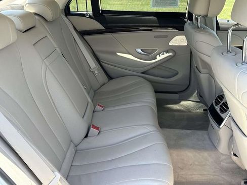 Used 2017 Mercedes-Benz S 550 4MATIC Sedan image 10