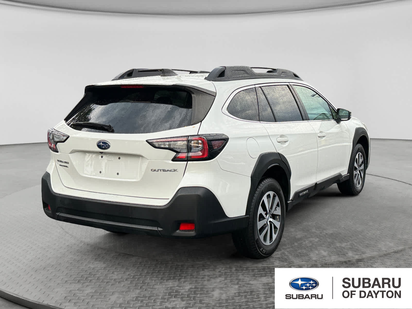 Used 2024 Subaru Outback Premium AWD/4WD image 5