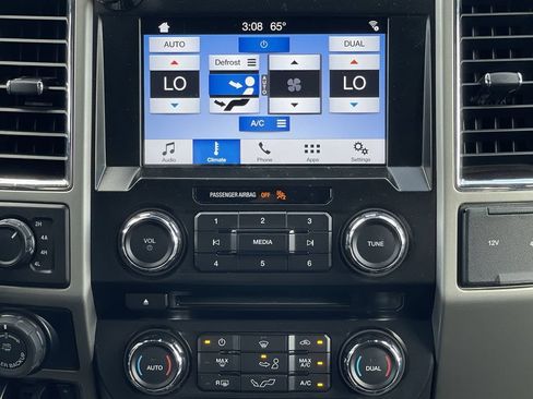 Used 2017 Ford F150 Lariat AWD/4WD image 36