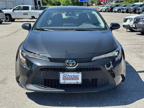 Used 2021 Toyota Corolla LE FWD image 9