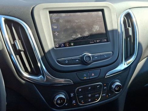 Certified 2024 Chevrolet Equinox LT image 19