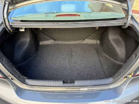 Used 2013 Honda Civic LX image 7