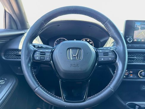 Used 2025 Honda HR-V Sport image 23
