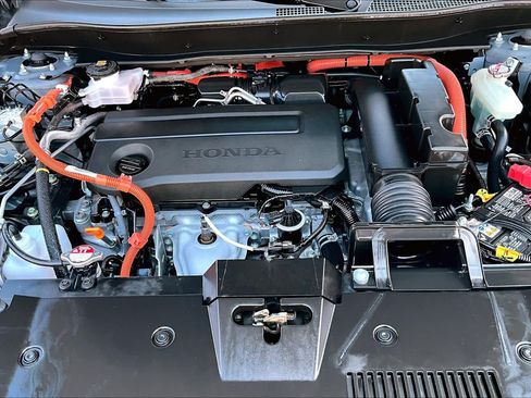 Used 2025 Honda CR-V Sport-L image 32