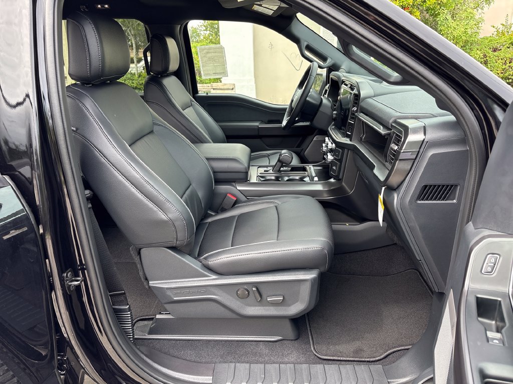 New 2026 Ford F150 Lariat RWD image 5