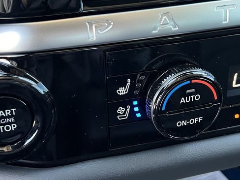 New 2026 Nissan Pathfinder Platinum FWD image 11