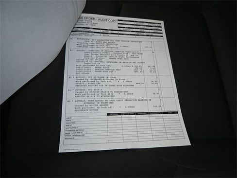 Used 2024 Toyota Tacoma SR image 5