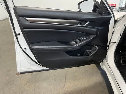Used 2021 Honda Accord Sport image 24