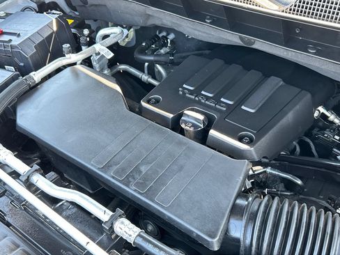 Used 2024 Chevrolet Silverado 1500 Custom w/ Turbomax Blackout Package AWD/4WD image 28