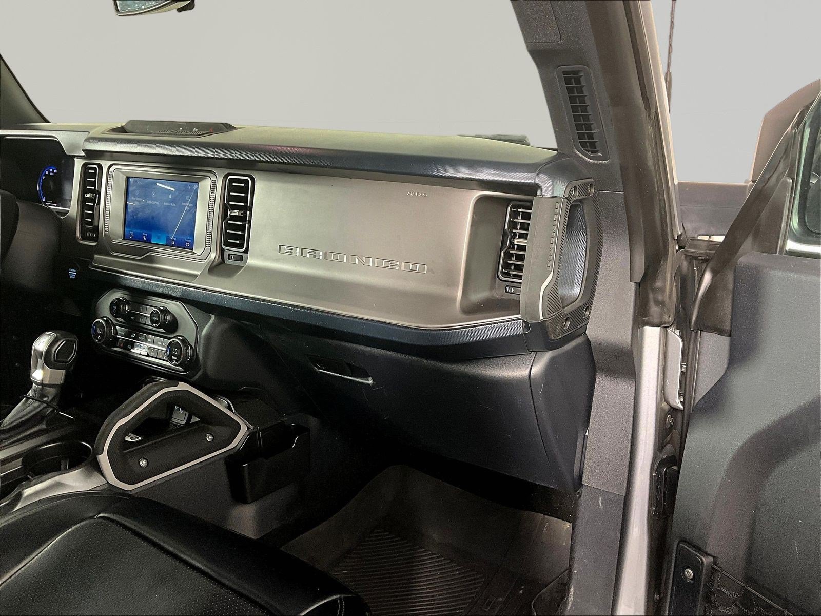Used 2023 Ford Bronco Outer Banks AWD/4WD image 27