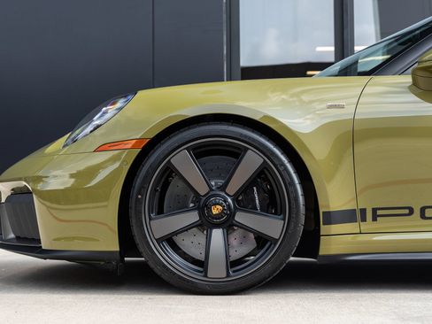 Certified 2026 Porsche 911 GTS RWD image 16