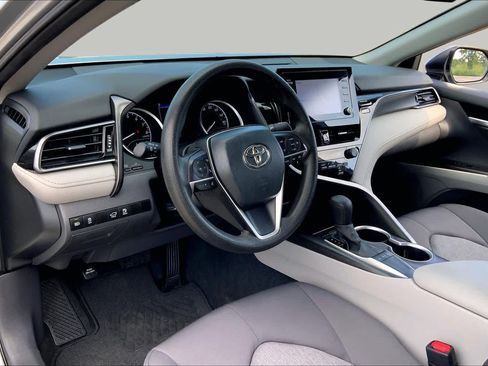 Used 2024 Toyota Camry LE FWD image 17