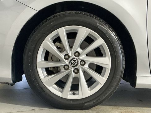 Used 2024 Toyota Camry LE FWD image 13