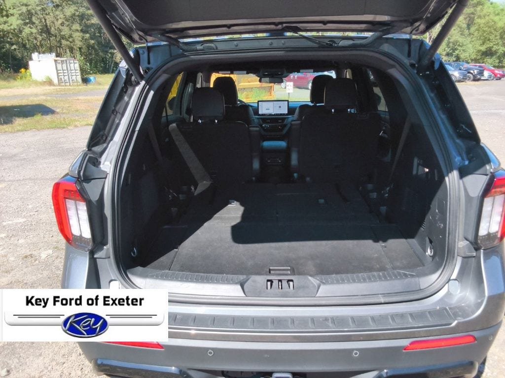 Used 2025 Ford Explorer ST-Line AWD/4WD image 10
