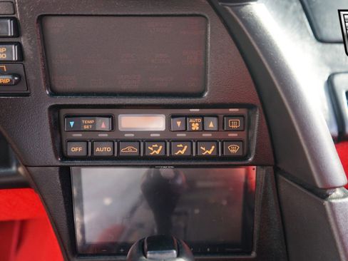 Used 1993 Chevrolet Corvette Coupe image 18