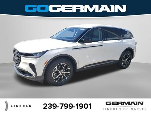 New 2026 Lincoln Nautilus Premier image 11