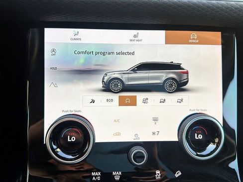 Used 2021 Land Rover Range Rover Velar S AWD/4WD image 11