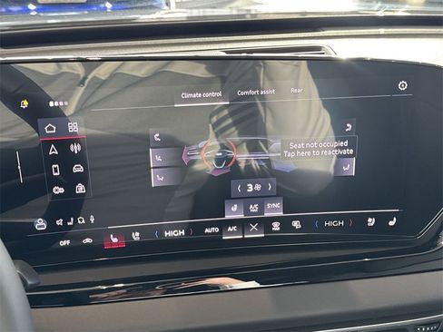 New 2025 Audi A5 2.0T Prestige image 19