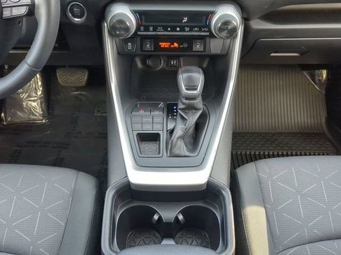 Used 2019 Toyota RAV4 XLE w/ Convenience Package image 23